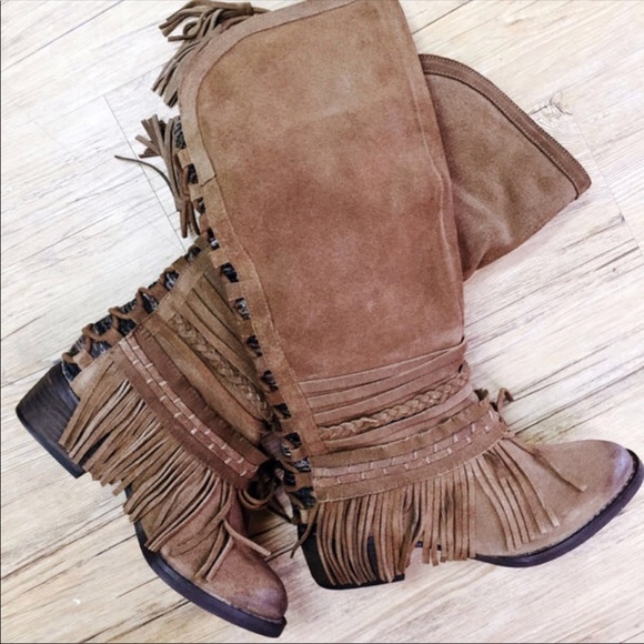 Boho Chic Taupe Fringe Leather Boots - Picture 5 of 8